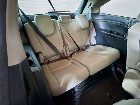 Used 2023 Honda Odyssey EX-L image 14