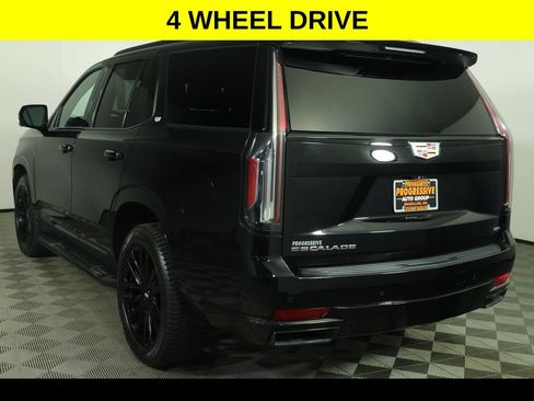 Certified 2022 Cadillac Escalade Sport w/ Touring Package AWD/4WD image 5