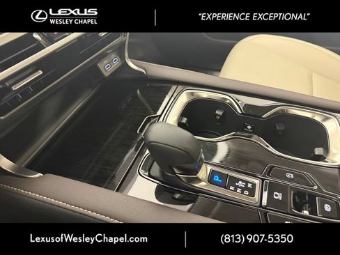 Used 2024 Lexus RX 350 FWD w/ Technology Package image 13