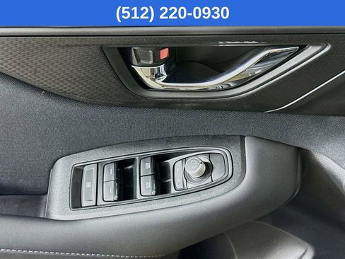 Used 2025 Subaru Outback Premium image 22