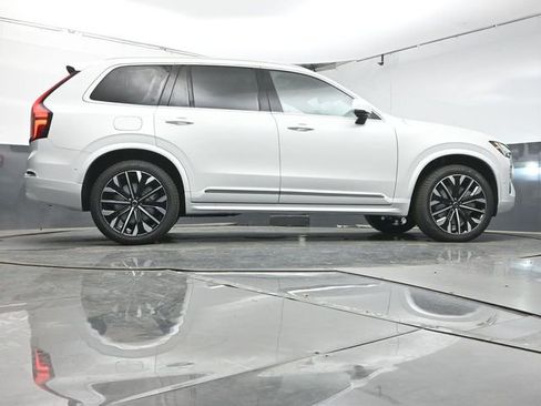 New 2026 Volvo XC90 T8 Plus w/ Protection Package Premier AWD/4WD image 40