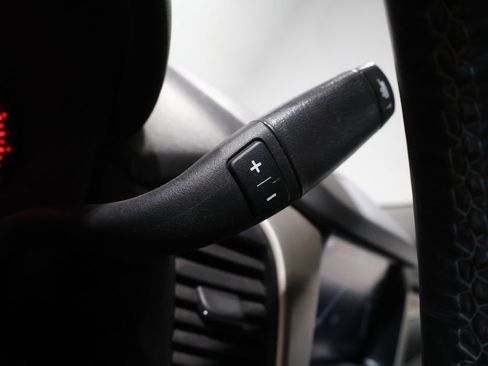 Used 2016 GMC Yukon Denali image 37