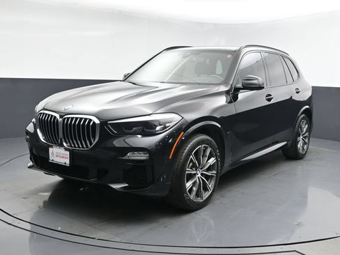 Used 2021 BMW X5 xDrive40i w/ M Sport Package AWD/4WD image 1
