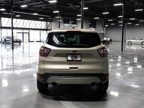Used 2017 Ford Escape Titanium AWD/4WD image 6