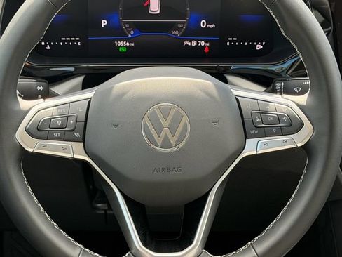 Used 2024 Volkswagen Taos S FWD image 15