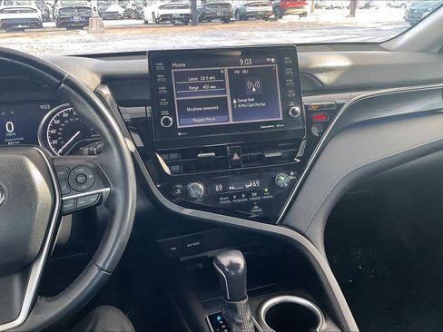 Used 2024 Toyota Camry XLE image 14