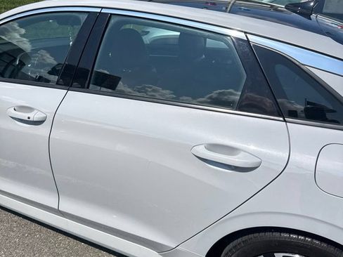 Used 2023 Kia K5 GT-Line AWD/4WD image 8