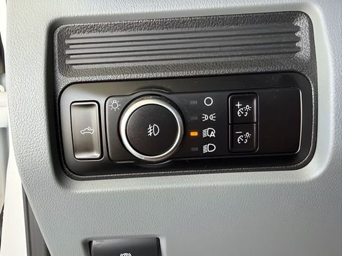 Used 2023 Ford F250 XLT AWD/4WD image 16