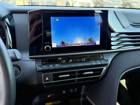 Used 2025 Toyota Camry LE image 22