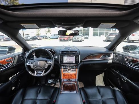 Used 2020 Lincoln Continental AWD w/ Premium Package image 35
