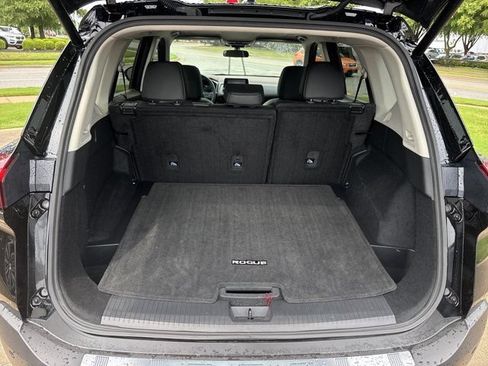 Used 2023 Nissan Rogue SV w/ SV Premium Package AWD/4WD image 7