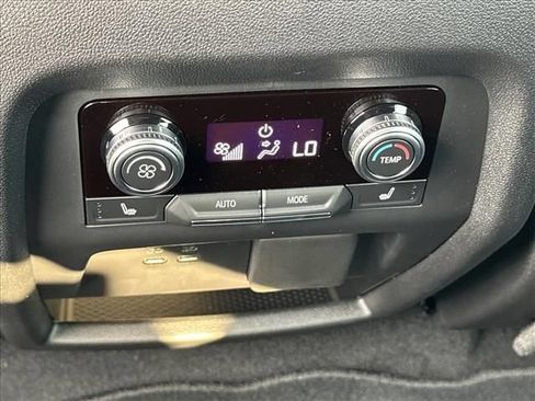 New 2026 GMC Acadia Elevation w/ Elevation Premium Package FWD image 21