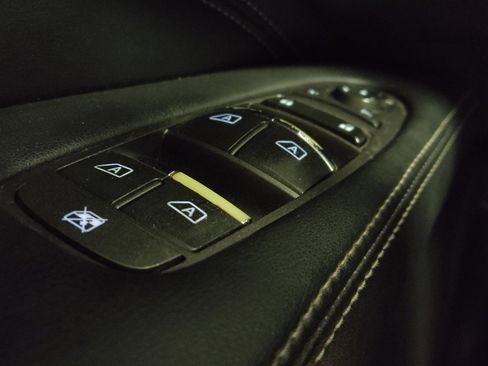 Used 2018 INFINITI QX60 FWD w/ Premium Package image 27