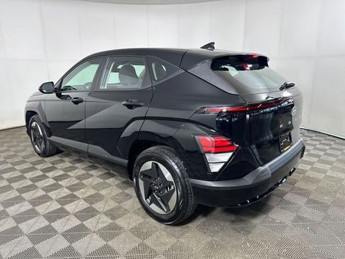 Used 2024 Hyundai Kona SE FWD image 5