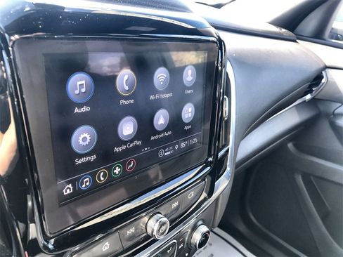 Certified 2023 Chevrolet Traverse LT image 16