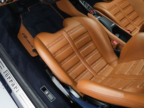 Certified 2022 Ferrari F8 Tributo image 24