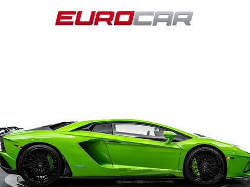 Used 2018 Lamborghini Aventador S AWD/4WD image 6