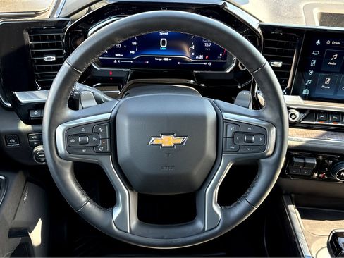 Used 2025 Chevrolet Silverado 1500 LTZ w/ Technology Package image 12