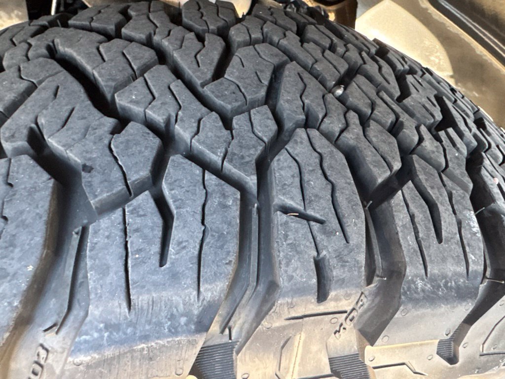 Used 2019 RAM 1500 Limited w/ Advanced Safety Group AWD/4WD image 3