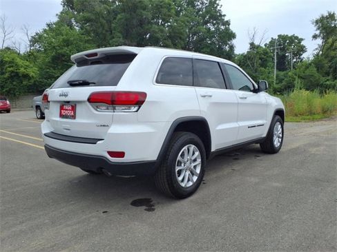 Used 2022 Jeep Grand Cherokee Laredo E image 7