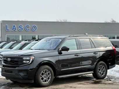 Used 2025 Ford Expedition Active