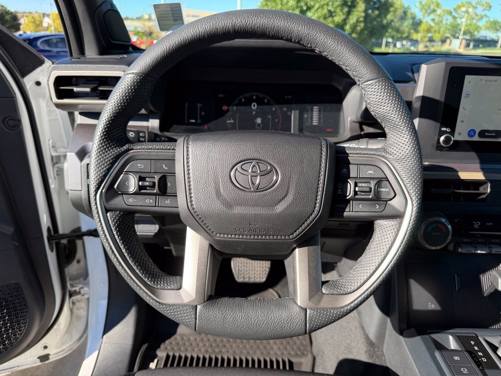 Used 2025 Toyota Tacoma SR5 AWD/4WD image 13