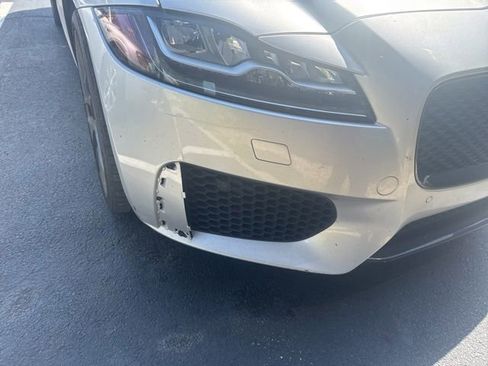 Used 2016 Jaguar XF S AWD/4WD image 8