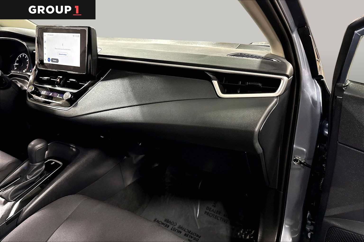 Certified 2025 Toyota Corolla LE FWD image 19