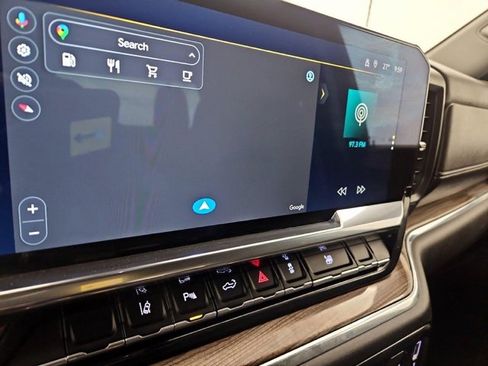 Used 2024 Chevrolet Silverado 2500 LT w/ Z71 Sport Edition image 3