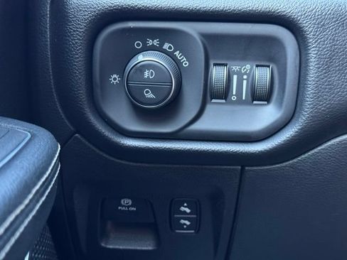 Used 2022 RAM 1500 Laramie w/ Sport Appearance Package AWD/4WD image 33