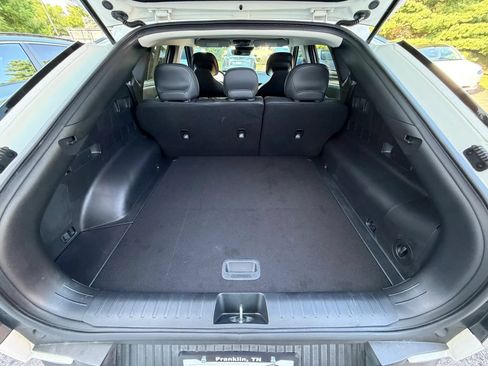 Used 2024 Kia EV6 Light RWD image 17