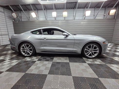 Used 2021 Ford Mustang GT Premium w/ Equipment Group 401A RWD image 9