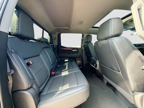 Used 2025 GMC Sierra 1500 Denali w/ Technology Package AWD/4WD image 31