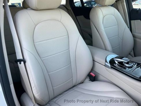 Used 2017 Mercedes-Benz GLC 300 w/ Premium 2 Package image 10