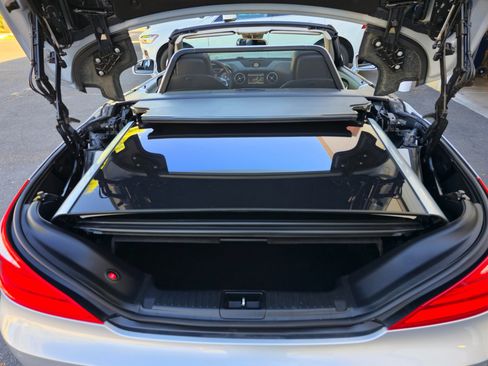 Used 2014 Mercedes-Benz SL 550 image 26