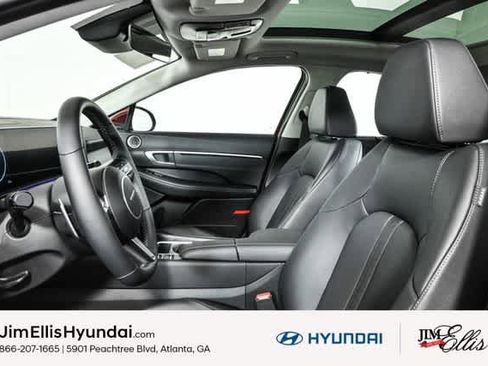 New 2025 Hyundai Sonata Limited FWD image 19
