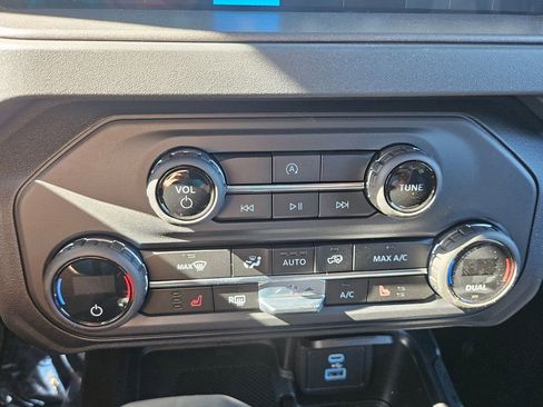 New 2025 Ford Bronco Big Bend image 36