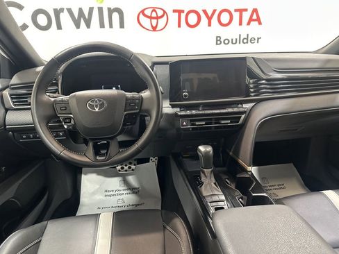 Used 2025 Toyota Camry SE image 21