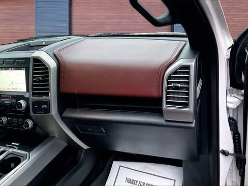 Used 2018 Ford F150 Platinum w/ Equipment Group 701A Luxury image 17