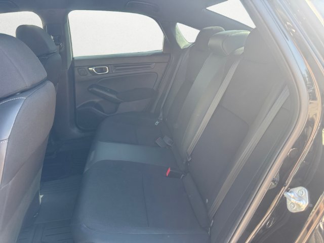 Used 2022 Honda Civic Sport image 13