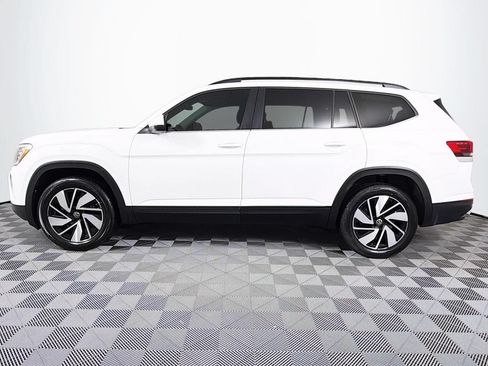 Used 2025 Volkswagen Atlas SE AWD/4WD image 7