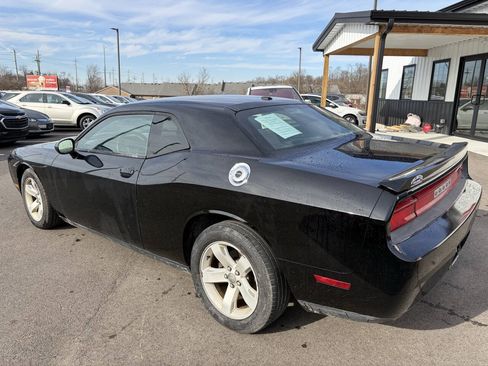 Used 2012 Dodge Challenger SXT w/ Sound Group RWD image 11