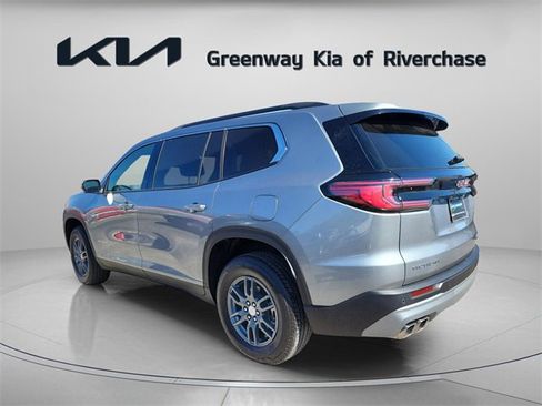 Used 2025 GMC Acadia Elevation image 7