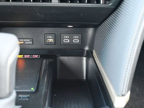 New 2026 Toyota Camry SE FWD image 22