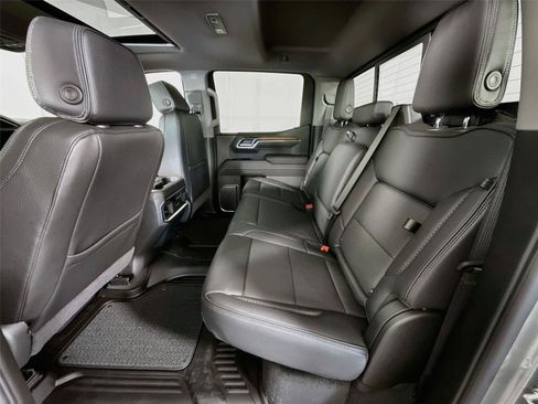 New 2026 GMC Sierra 1500 Denali w/ Denali Reserve Package AWD/4WD image 19