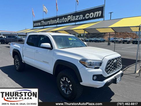 Certified 2023 Toyota Tacoma TRD Off-Road AWD/4WD image 1