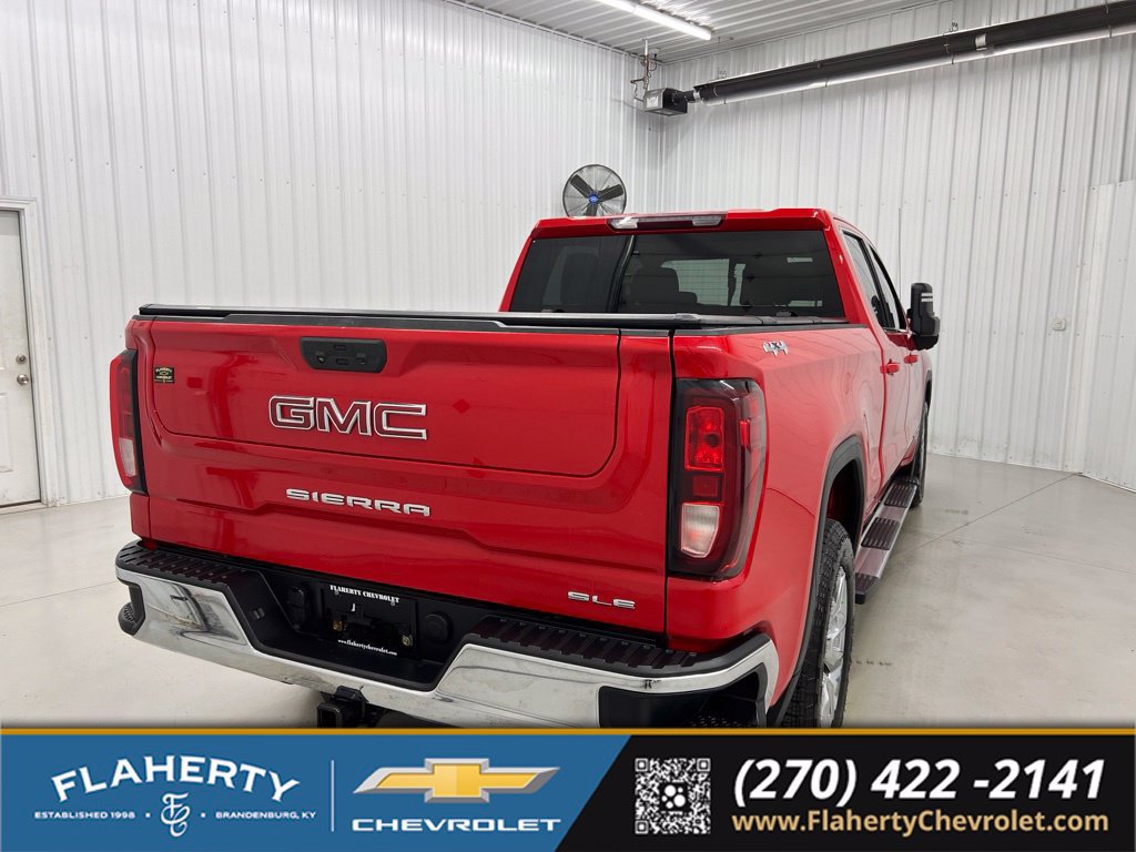 Used 2022 GMC Sierra 1500 SLE AWD/4WD image 3