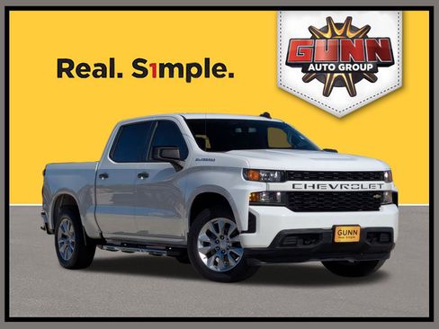 Used 2020 Chevrolet Silverado 1500 Custom w/ Custom Value Package image 1