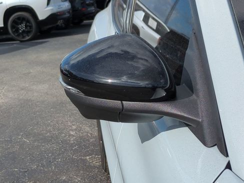 Certified 2023 Ford Mustang Mach-E Select image 11