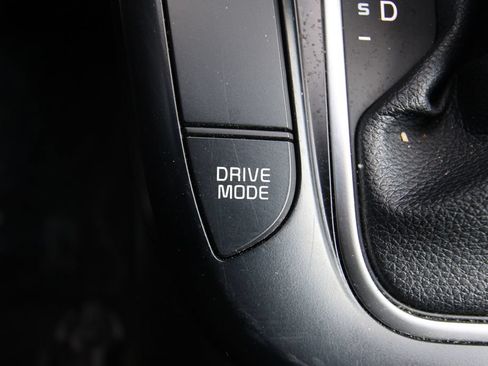 Used 2023 Kia Soul LX FWD image 24